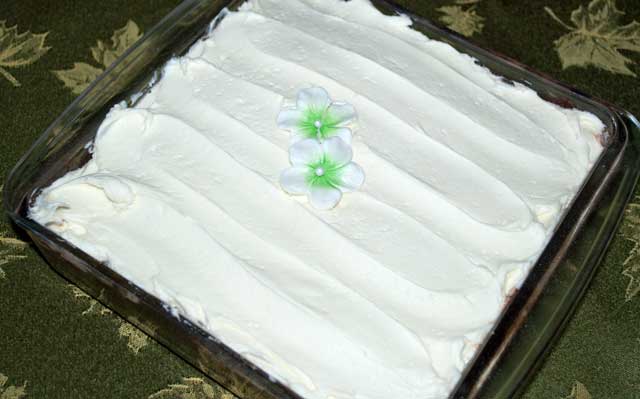 Buttercream iced cake