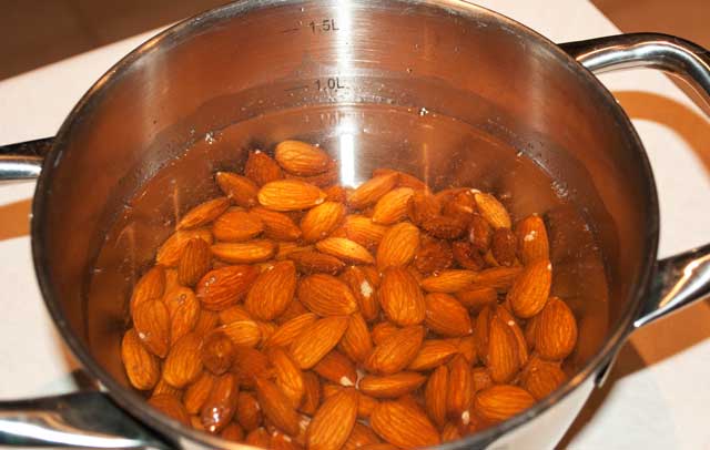Soaking almonds