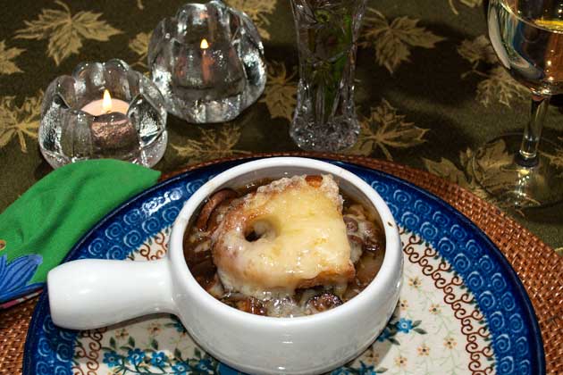 Plated french onion soup
