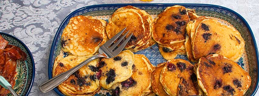 blueberry buttermilk pancakes platter