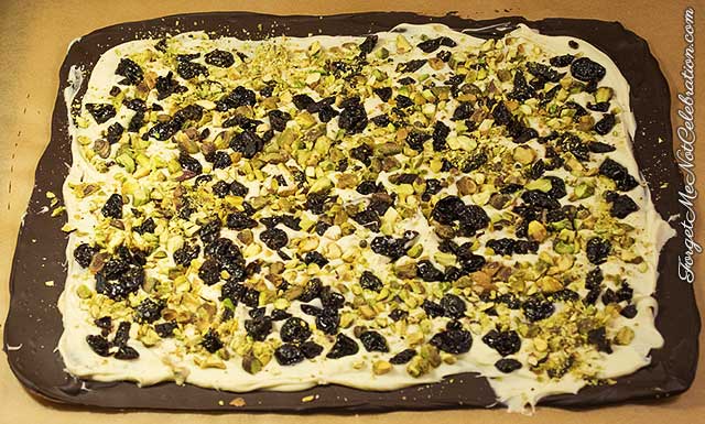 Chocolate bark with pistachios and dried cherries